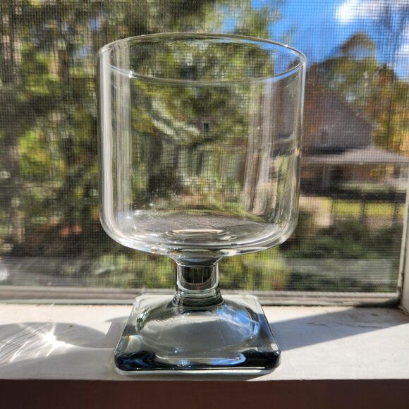 Nordic Wine Cocktail Glasses Gray Smoke Midnight Federal Square Foot MCM Set 4 - Picture 2 of 7